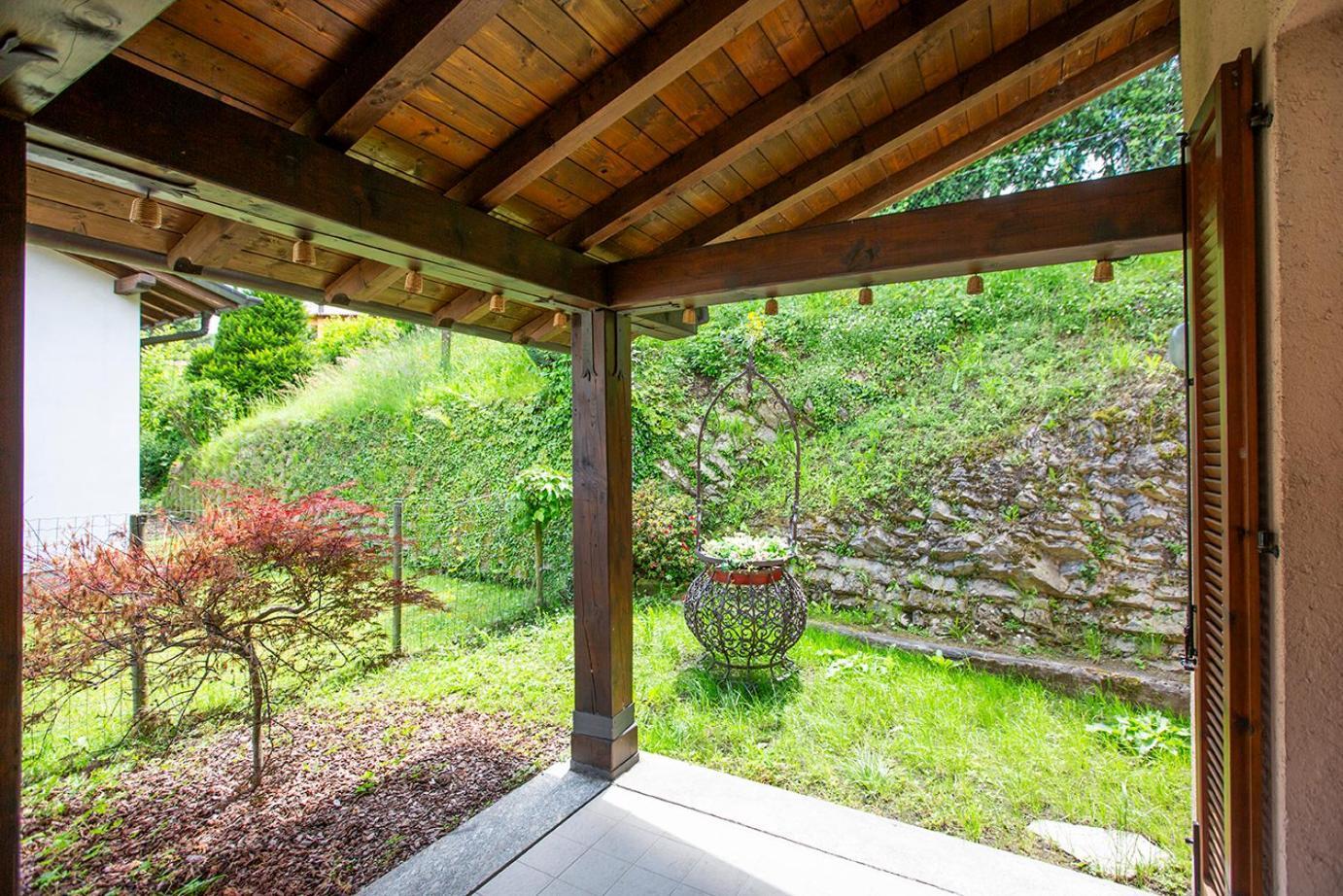 L'Acero Rosso - Giardino Privato E Box Auto Villa Menaggio Dış mekan fotoğraf
