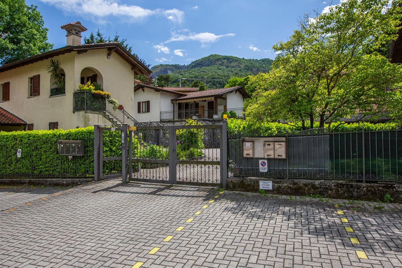 L'Acero Rosso - Giardino Privato E Box Auto Villa Menaggio Dış mekan fotoğraf