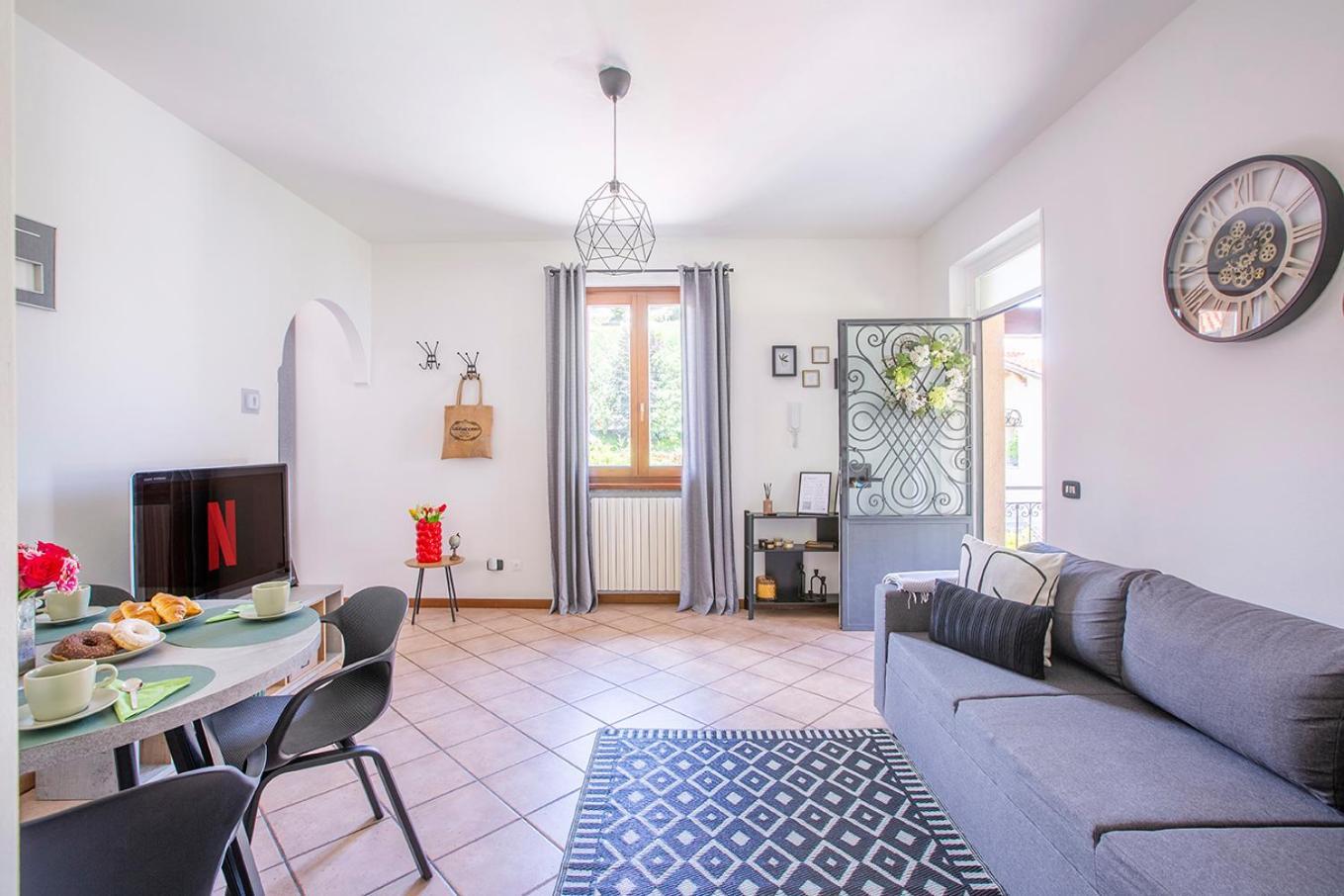 L'Acero Rosso - Giardino Privato E Box Auto Villa Menaggio Dış mekan fotoğraf