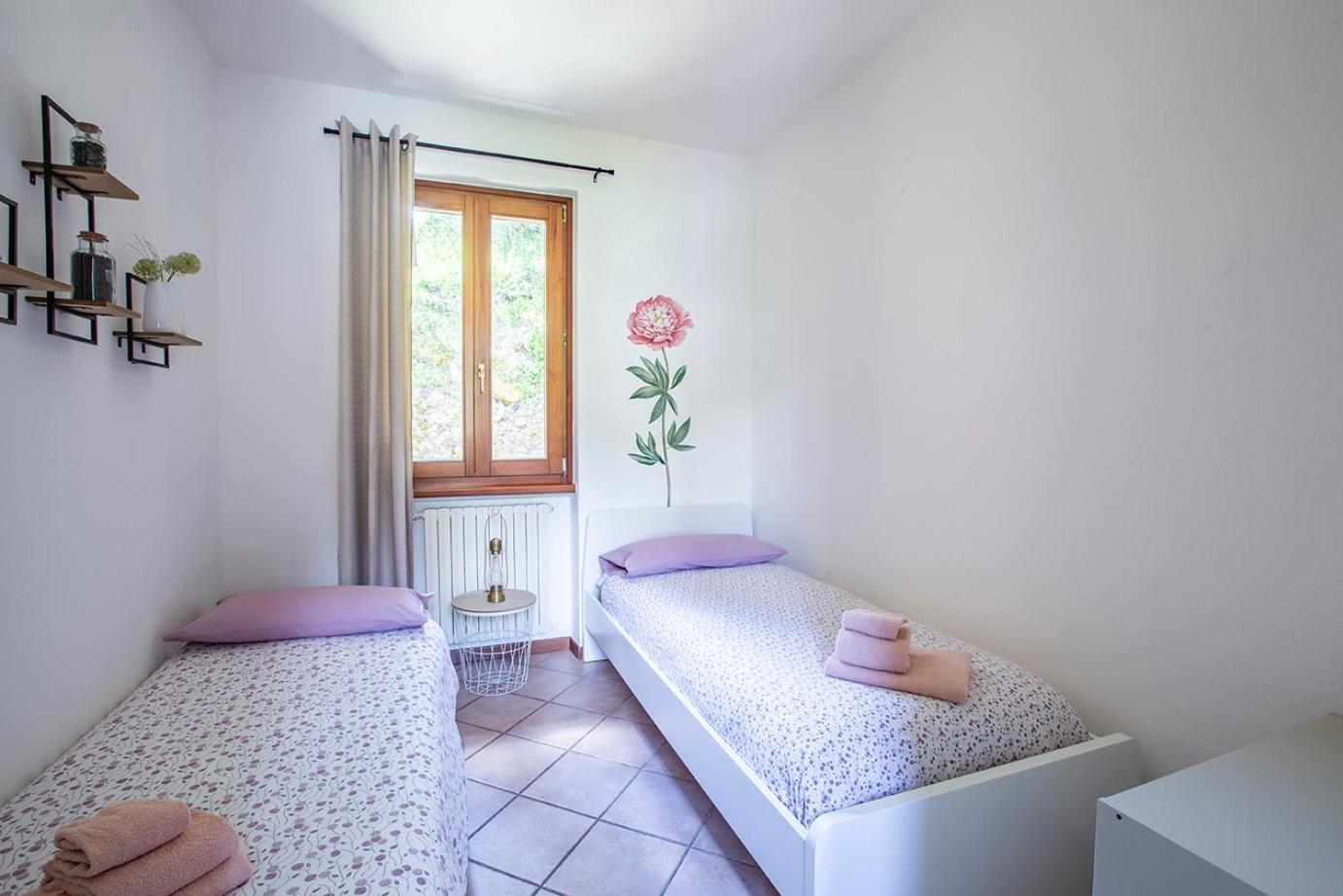 L'Acero Rosso - Giardino Privato E Box Auto Villa Menaggio Dış mekan fotoğraf